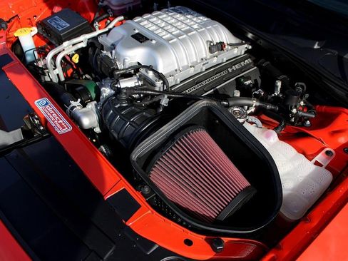 Used 2022 Dodge Challenger SRT Hellcat Redeye image 7