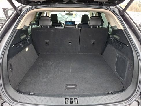 Used 2023 Lincoln Nautilus Reserve w/ Equipment Group 201A image 28