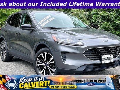 Used 2022 Ford Escape SE w/ SE Sport Appearance Package