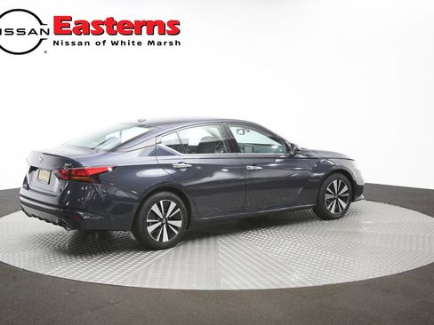 Used 2019 Nissan Altima 2.5 SV FWD image 42