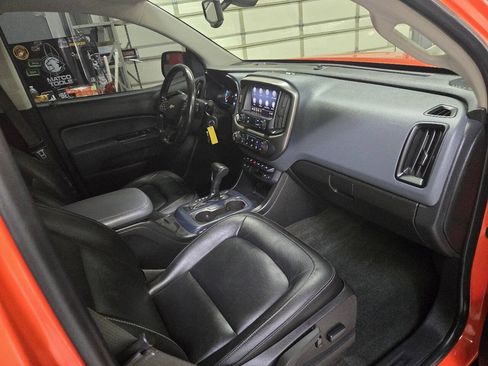 Used 2019 Chevrolet Colorado Z71 AWD/4WD image 25