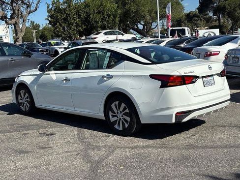 Certified 2021 Nissan Altima 2.5 S FWD image 6