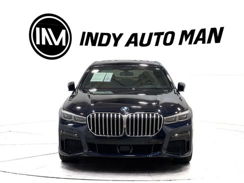 Used 2021 BMW 750i xDrive w/ Executive Package image 9