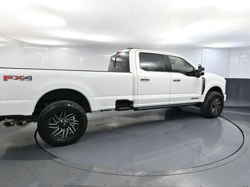 Used 2024 Ford F350 Platinum AWD/4WD image 6