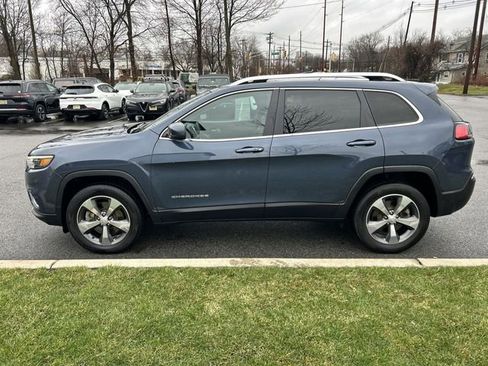 Used 2019 Jeep Cherokee Limited image 5