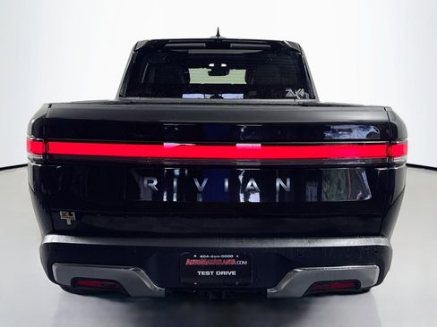 Used 2022 Rivian R1T Adventure image 7