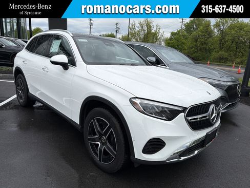 Used 2026 Mercedes-Benz GLC 300 4MATIC image 1