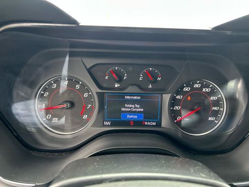 Used 2020 Chevrolet Camaro LT image 16