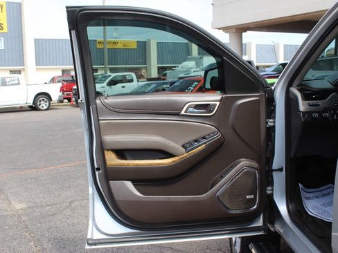 Used 2017 GMC Yukon XL Denali AWD/4WD image 20