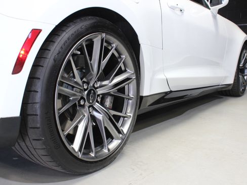 Used 2023 Chevrolet Camaro ZL1 image 25