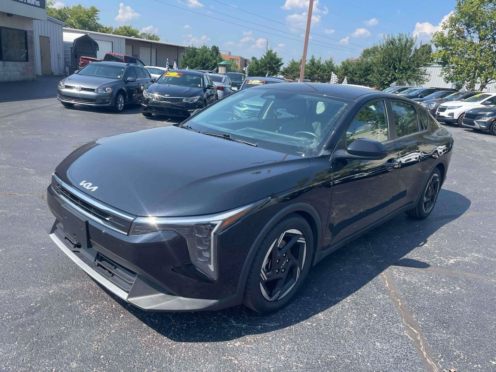 Used 2025 Kia K4 EX FWD image 3