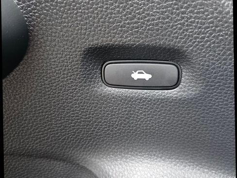 Used 2023 Honda Civic LX image 27