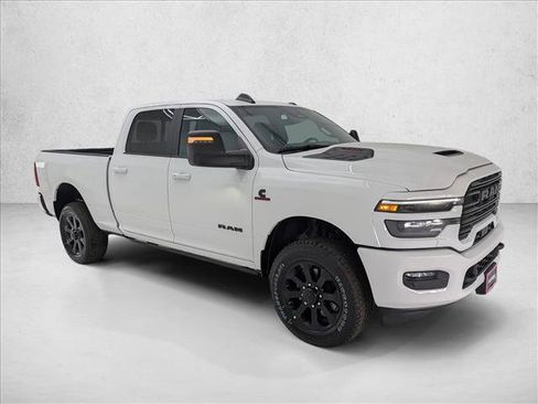 New 2026 RAM 2500 Laramie AWD/4WD image 6