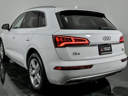 Used 2018 Audi Q5 2.0T Premium Plus w/ Premium Plus Package AWD/4WD image 7