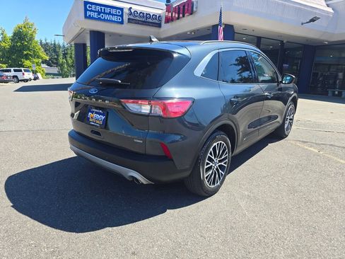 Used 2022 Ford Escape SEL w/ Technology Package FWD image 7