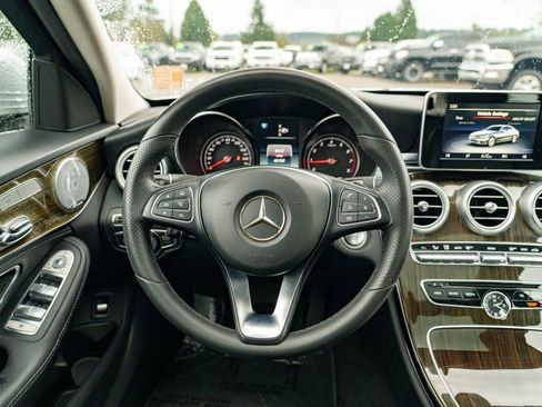 Used 2015 Mercedes-Benz C 300 4MATIC Sedan image 18