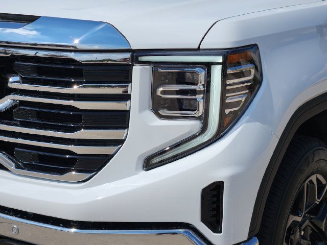 Used 2026 GMC Sierra 1500 SLT w/ SLT Premium Plus Package RWD image 9