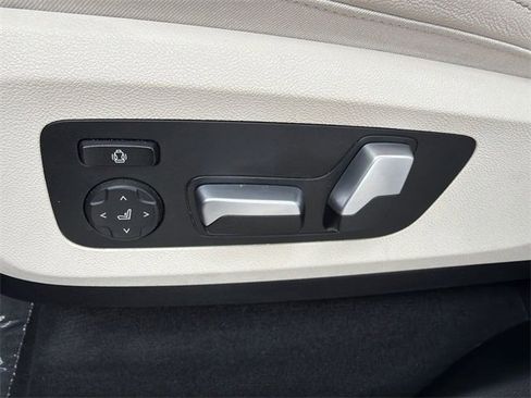 Certified 2022 BMW X5 xDrive40i w/ Premium Package image 22