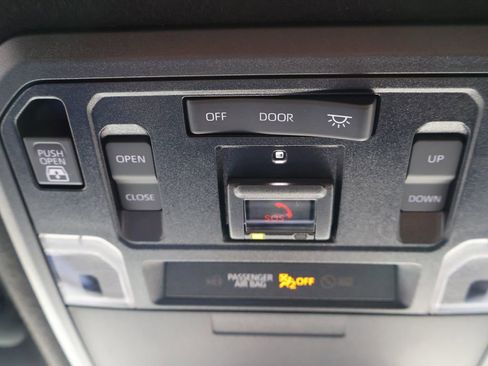 New 2026 Toyota 4Runner Limited image 15