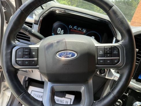 Used 2022 Ford F150 Lariat AWD/4WD image 26