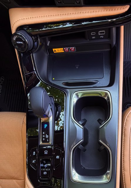 Certified 2026 Lexus NX 350 AWD w/ Luxury Package image 32