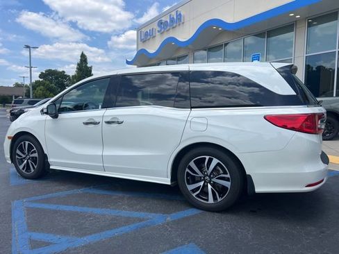 Used 2018 Honda Odyssey Elite image 10