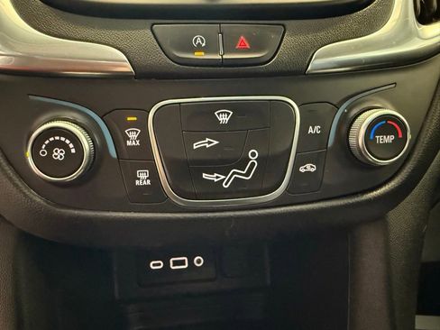 Used 2022 Chevrolet Equinox LT image 31