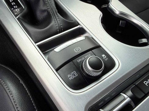 Used 2020 Kia Stinger GT1 image 26