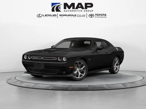 Used 2019 Dodge Challenger R/T RWD image 1