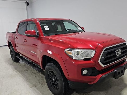 Used 2022 Toyota Tacoma SR5 image 2