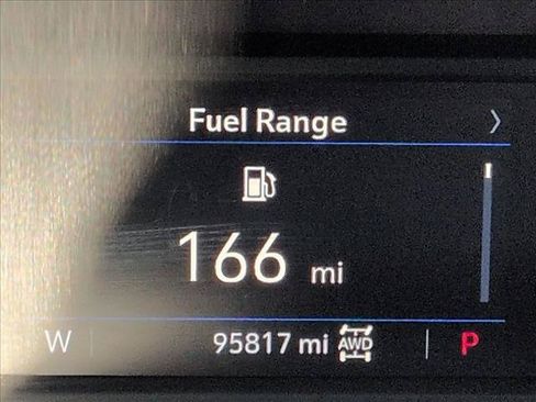 Used 2019 Cadillac XT4 Luxury w/ Cold Weather Package AWD/4WD image 11