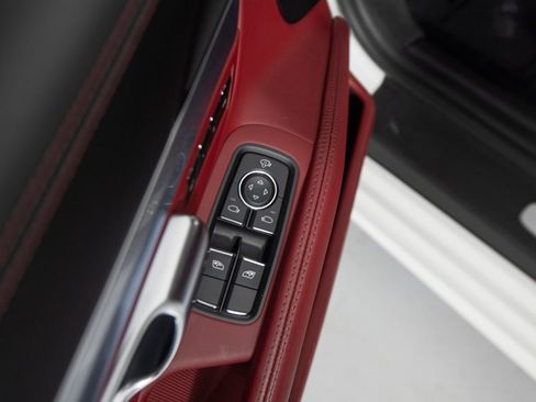 Certified 2024 Porsche 718 Cayman S RWD image 21