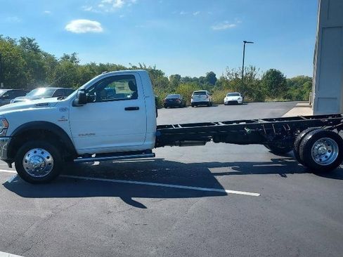Used 2024 RAM 5500 SLT w/ Quick Order Package 2YG SLT image 8