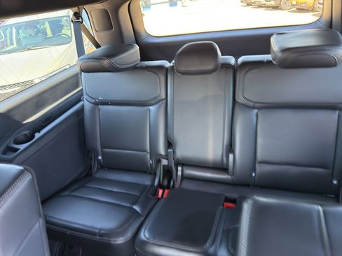 Used 2025 Ford Expedition Max Platinum w/ Stealth Performance Package AWD/4WD image 10