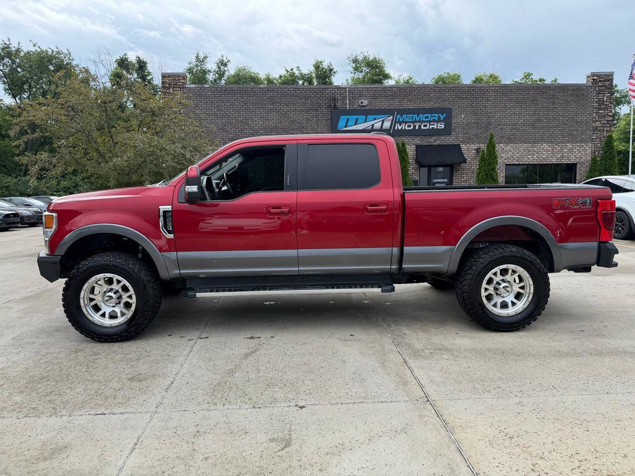 Used 2021 Ford F250 Lariat w/ Lariat Ultimate Package AWD/4WD image 8