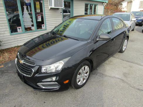 Used 2016 Chevrolet Cruze LS image 14