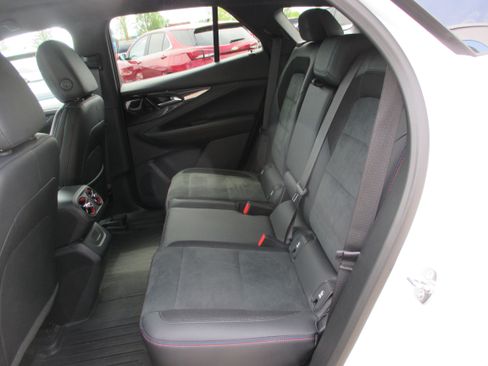 Used 2025 Chevrolet Blazer EV RS AWD/4WD image 12