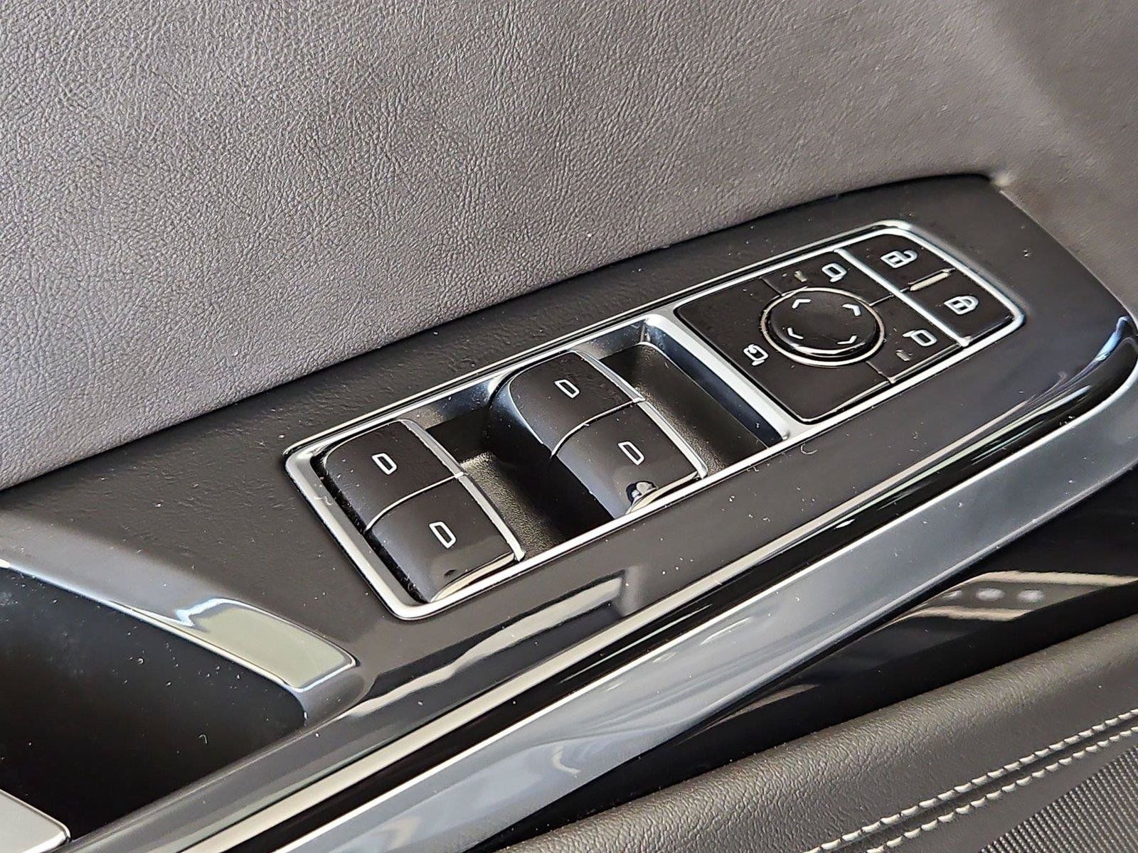 Used 2026 Cadillac Escalade Luxury w/ Touring Package AWD/4WD image 26