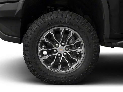 Used 2018 Chevrolet Colorado ZR2 AWD/4WD image 11