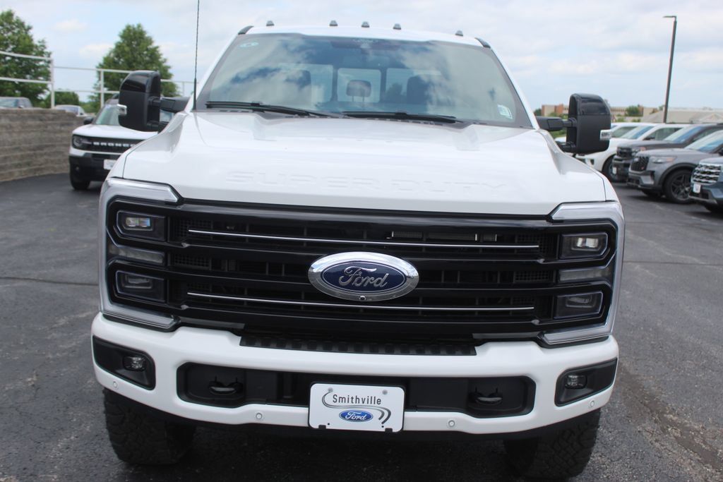 New 2026 Ford F350 Platinum w/ Tremor Off-Road Package AWD/4WD image 13