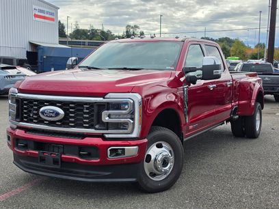 New 2026 Ford F350 Platinum w/ Platinum Plus Package