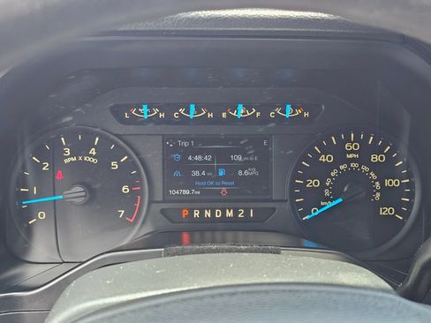 Used 2016 Ford F150 XL w/ Equipment Group 101A Mid RWD image 10