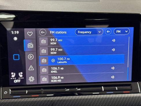 Used 2024 Volkswagen Golf R AWD/4WD image 17