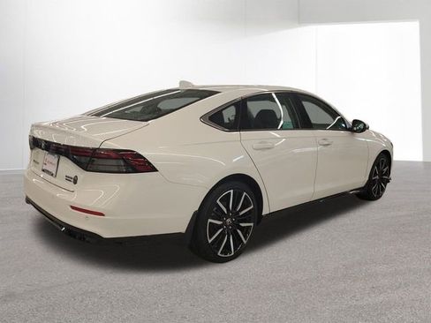 New 2026 Honda Accord Touring image 35
