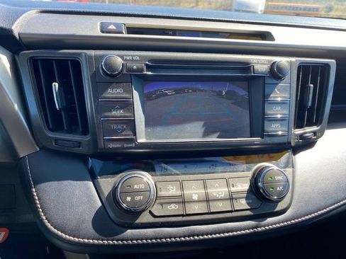 Used 2013 Toyota RAV4 XLE AWD/4WD image 22