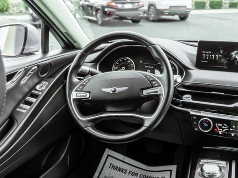 Used 2023 Genesis G80 2.5T image 10