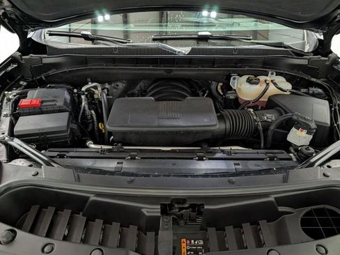 Used 2025 Chevrolet Tahoe LT image 30