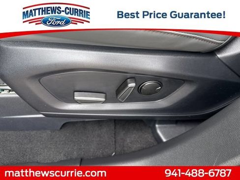 New 2026 Ford Explorer Active RWD image 10