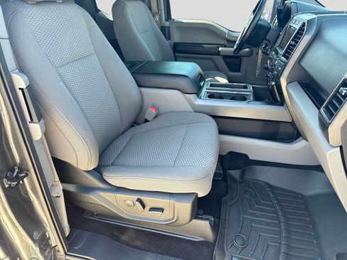 Used 2018 Ford F150 XLT w/ Equipment Group 302A Luxury AWD/4WD image 21