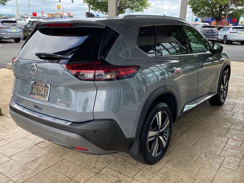 Used 2021 Nissan Rogue SL w/ Premium Package AWD/4WD image 7